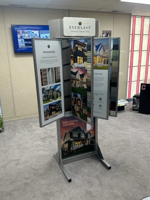 Everlast Freestanding Display